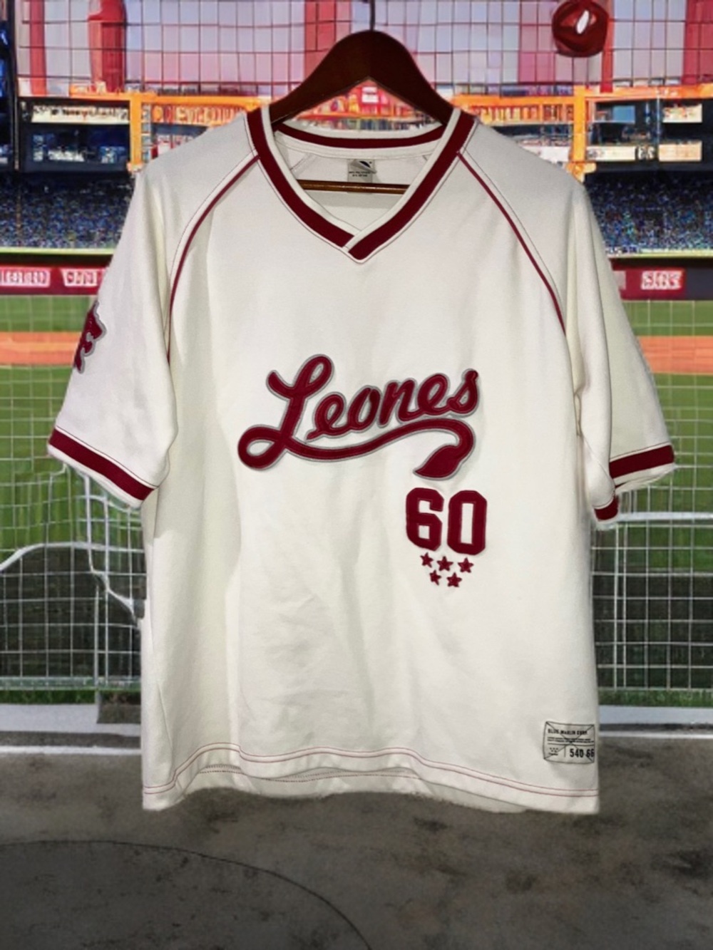 Leones del Escogido Cream Red Baseball Jersey LIDOM Dominican Republic Sz Med